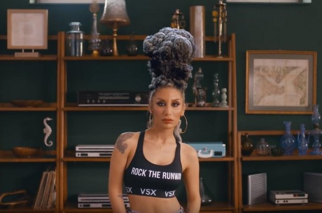 İrem Derici “Məftun”a göre peşmandır - video