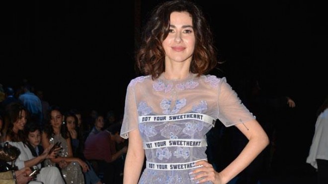 Nəsrin Cavadzadə moda dəfiləsinə qatıldı