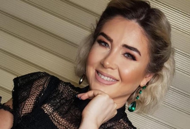 Elnarı pəhriz saxlaya bilmir