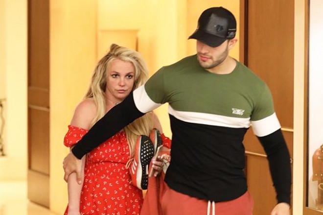 Britni Spirsi birgünlük evə buraxdılar