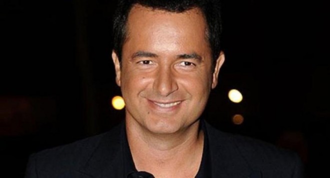 Bəstəkar TV8-in rəhbərini məhkəməyə verdi