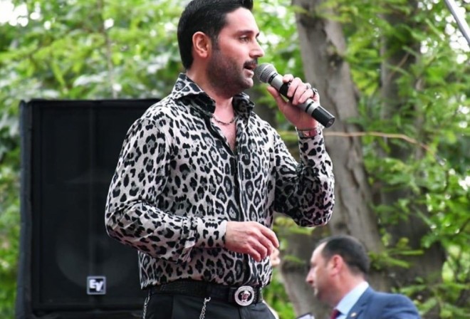 &nbsp;İzzət Bağırov tənqidlərə əhəmiyyət vermir