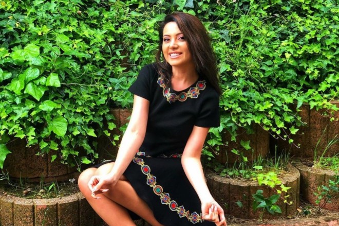 Ayan Babakişiyeva sadəliyi sevir