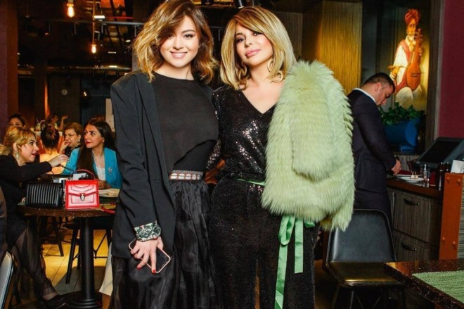 Aygün Kazımova yeni ev aldı - foto