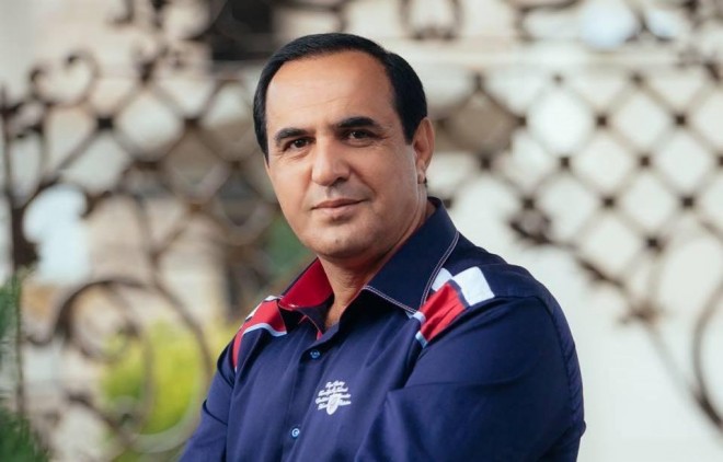 Manaf Ağayevi xanımı qısqanır