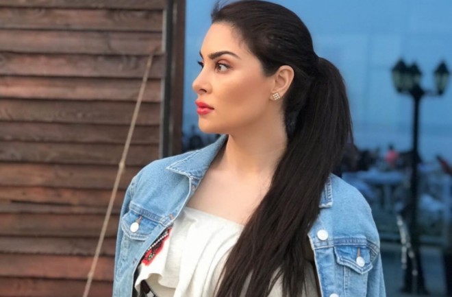 Rahidənin fotosu müzakirə yaratdı