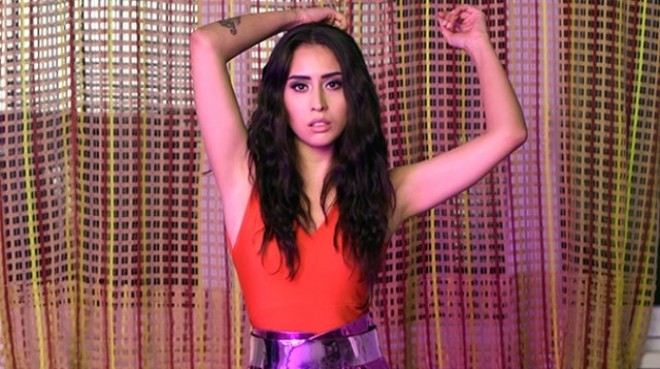 Müğənni&nbsp;boşandığı əri ilə eşq yaşayır