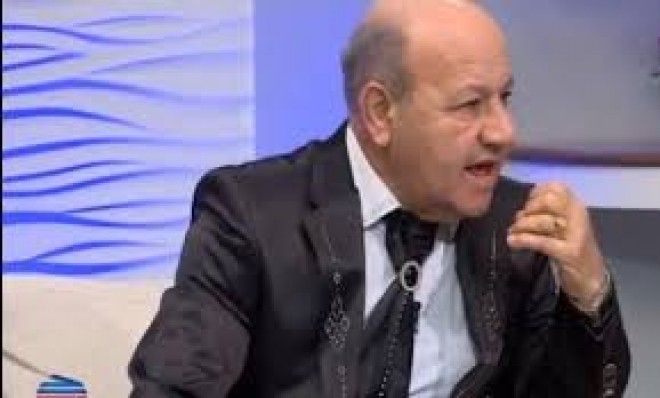 Əli Mirəliyevin təhqir və tənqidddən xoşu gəlir