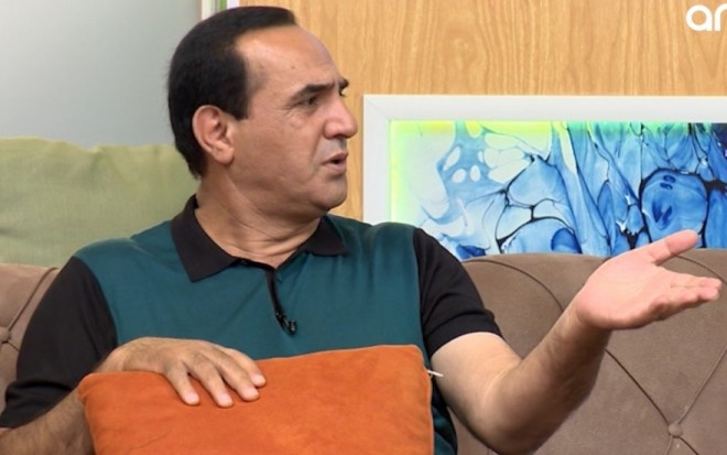 Manaf Ağayev Xalq artistinə dəstək verdi