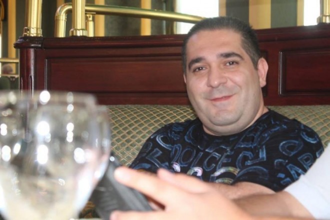 Nurlan Əzizbəyli ifaçıları tənqid etdi