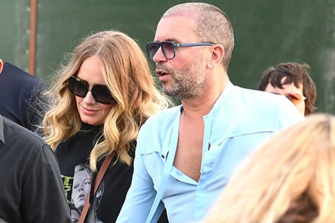 Adel özünə yeni sevgili tapdı - foto