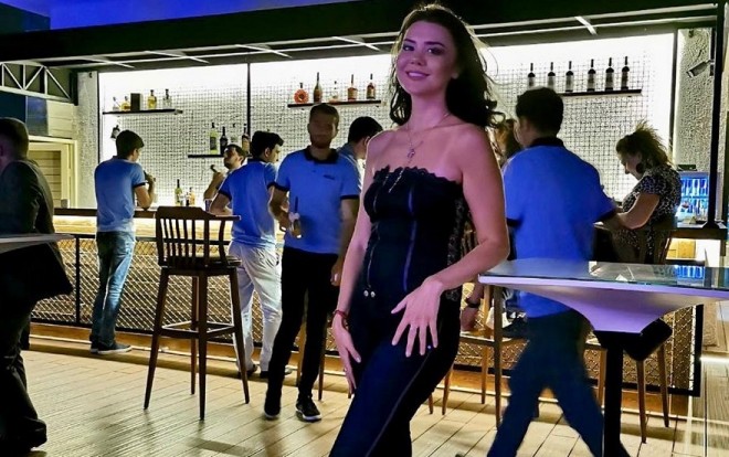 Oksana hamiləlik kilolarından xilas oldu - foto