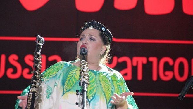 Müğənninin konserti qalmaqal yaşatdı