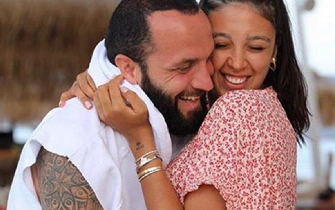 Müğənni ikinci dəfə ata oldu