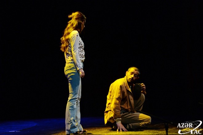 “Adamlar və siçanlar” nümayiş olundu