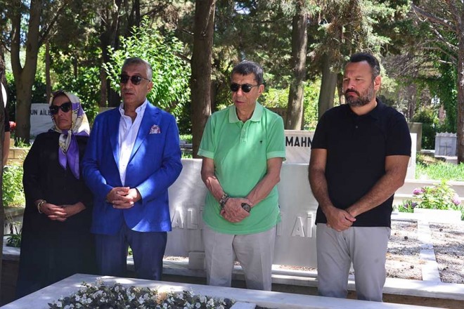 Kamal Sunal ölümünün 19-cu ilində yad edildi