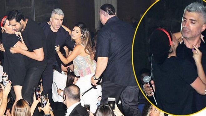 Özcan Dəniz Kiprdə səhnəyə çıxdı - foto