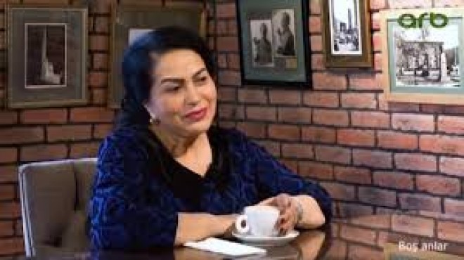 Firuzə İbadova açıq-saçıq geyinənləri bəyənmir