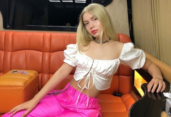 Aleyna Tilki çoban axtarır