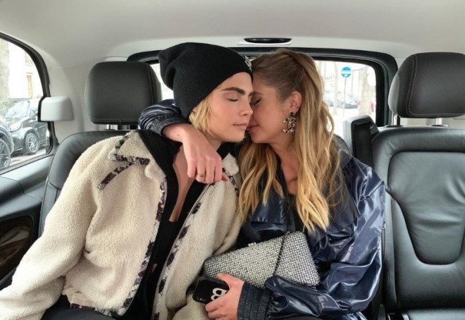 Hollivud aktrisası model ilə evləndi