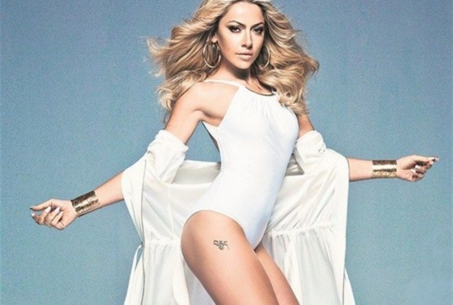 Hadise rəylərə cavab vermədi