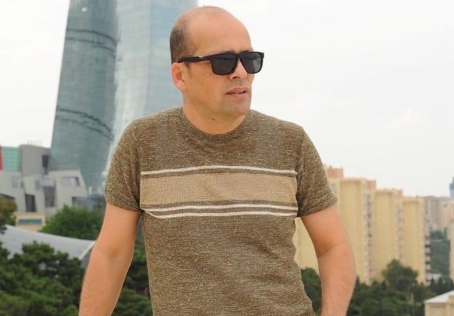 Teymur Əmrah müğənniləri toy görə tənqid etdi