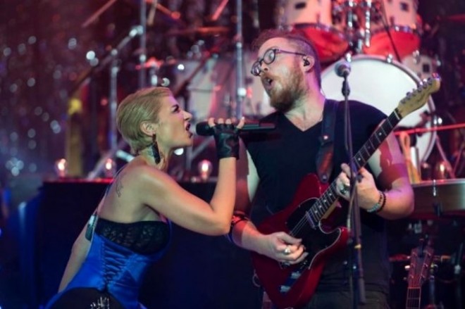 Sıla musiqişi dostundan ayrıldı