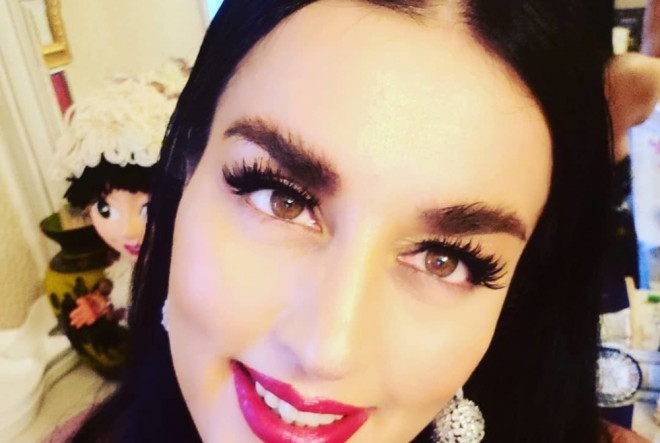 Elza Monika Belluççiyə bənzədi - foto