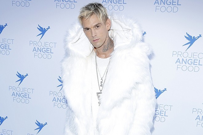 Müğənni dəhşətli ittihamlar irəli sürdü