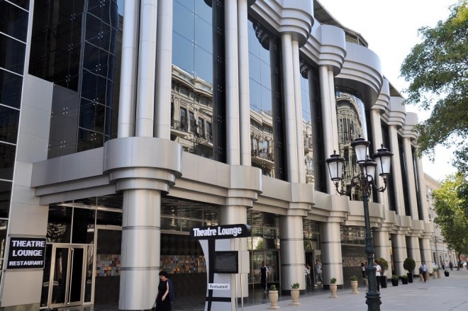 Gənc Tamaşaçılar Teatrının oktyabr repertuarı