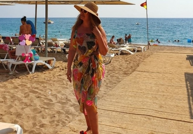 Könül Kərimova Antalyada dincəlir - foto