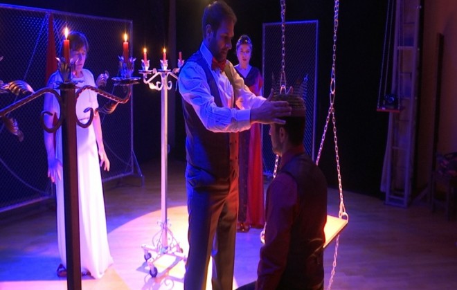 “YUĞ” Teatrı mövsümü “Lənət”lə açacaq