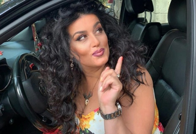 Elza Seyidcahan həyatında bir dəfə sevib