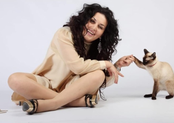 Elza Seyidcahan heç dincəlmir