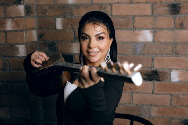 Aşıq Samirə yeni mahnısını təqdim etdi - video