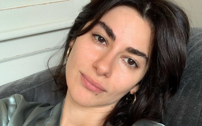 Nəsrin ona lağ edənlərə cavab verdi