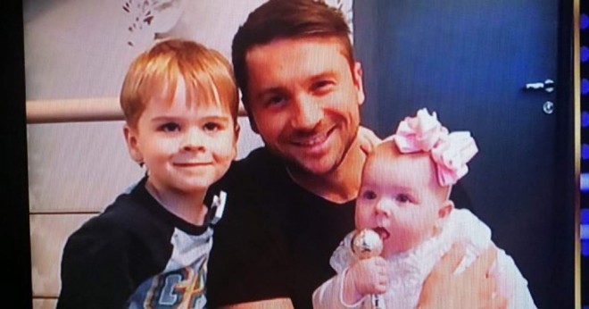 Müğənni qızının doğulmasını gizlətdi