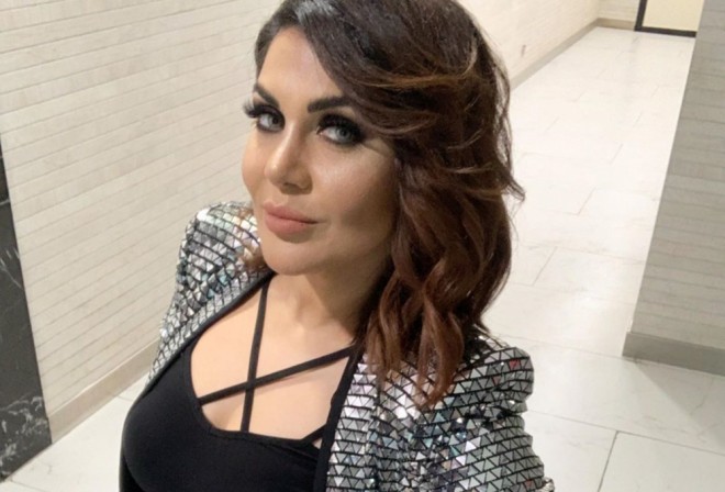 Xatun həmkarlarına söz atdı - foto