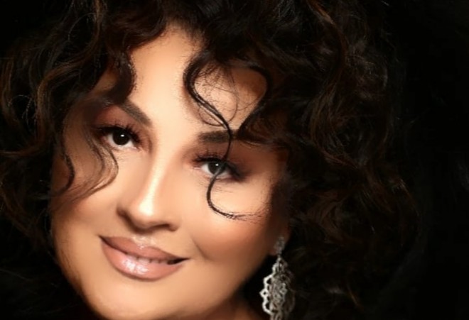 Aybəniz Haşımova yeni fotosessiya etdirdi