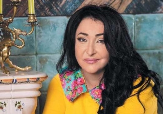 Müğənni 40 min avro qonorar alır