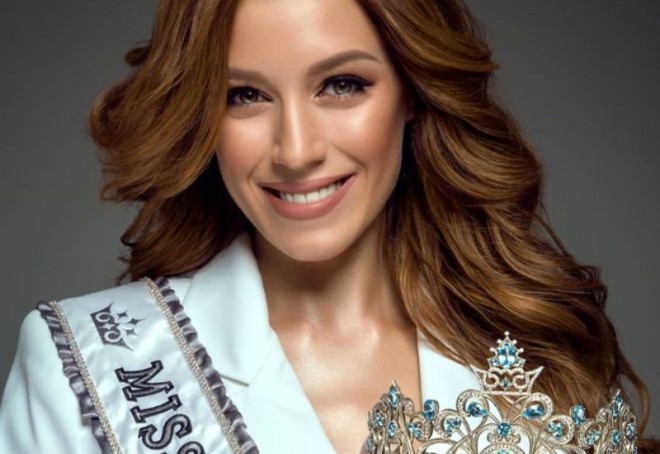 Modelə ABŞ-a getmək üçün viza verilmir - foto