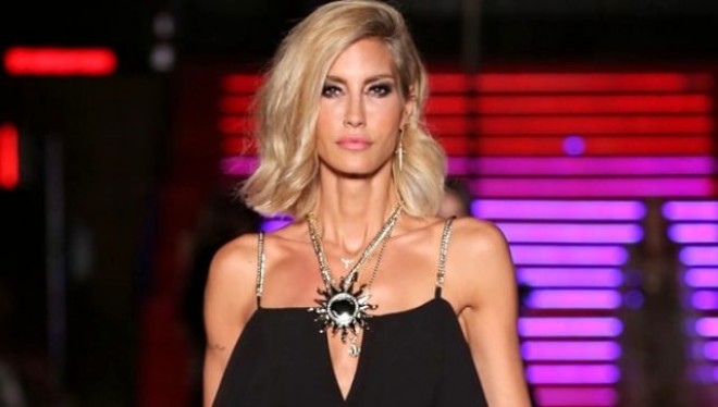 Çağla Şikel xəstəxanaya düşdü