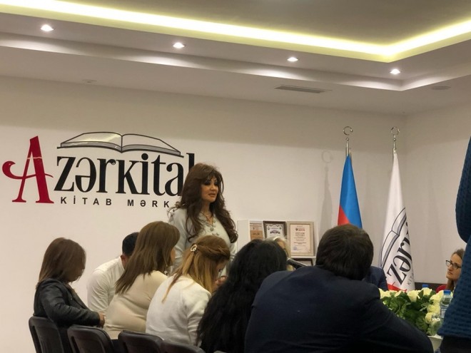 Nazpəri “Dözmədim sənsizliyə” oxudu - video