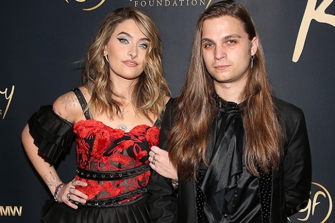 Maykl Ceksonun qızı sevgilisi ilə - foto