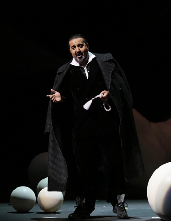 Elçin Əzizov “Manon Lesko”da çıxış edəcək