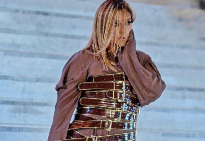 Zülfiyyə yeni fotosessiya etdirdi