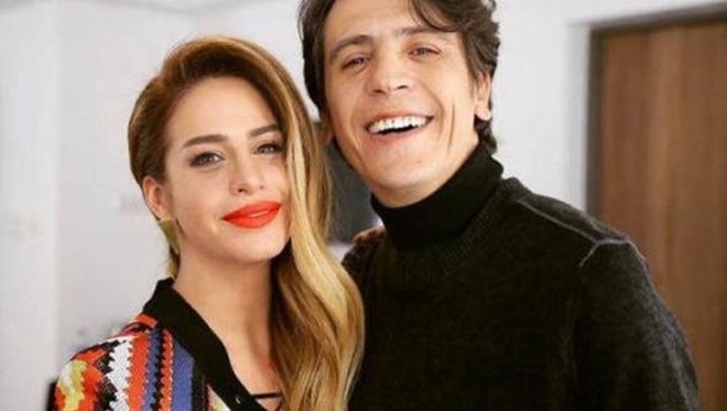 Aktrisa müğənni sevgilisindən ayrıldı