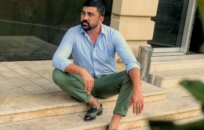 Vüqarın evindən pul oğurlandı