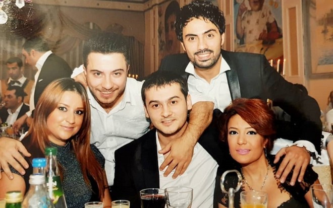 Kərim Abasovun həmkarları ilə arxiv fotosu