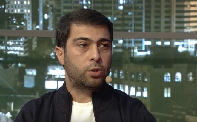 Namiq sənətindən uzaqlaşmasını əsaslandırdı